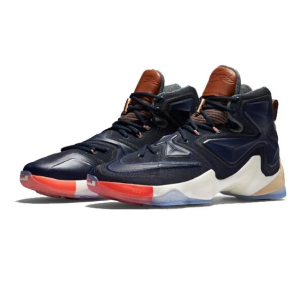 NikeLeBron 13 LMTD 'LuxBron'